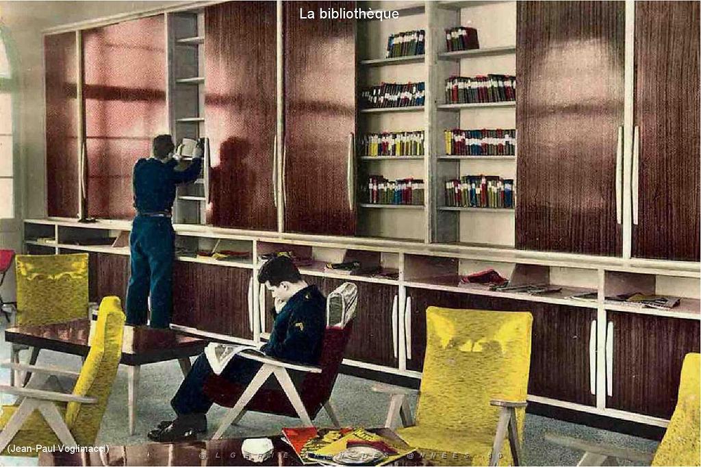 122 - AERODROMES ET BASES 1945-1962-1-ORAN LA SENIA BA 141 (75).jpg